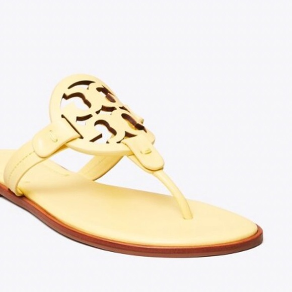 FINAL PRICE ❤️‍🔥 TORY BURCH ✨ MILLER SANDAL IN BANANA - Picture 3 of 12